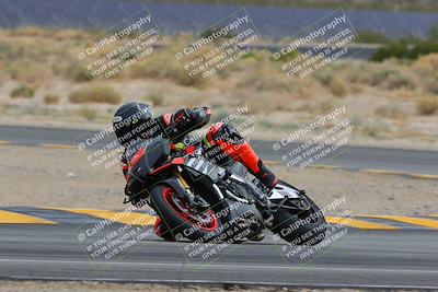 media/Jan-15-2023-SoCal Trackdays (Sun) [[c1237a034a]]/Turn 16 (120pm)/